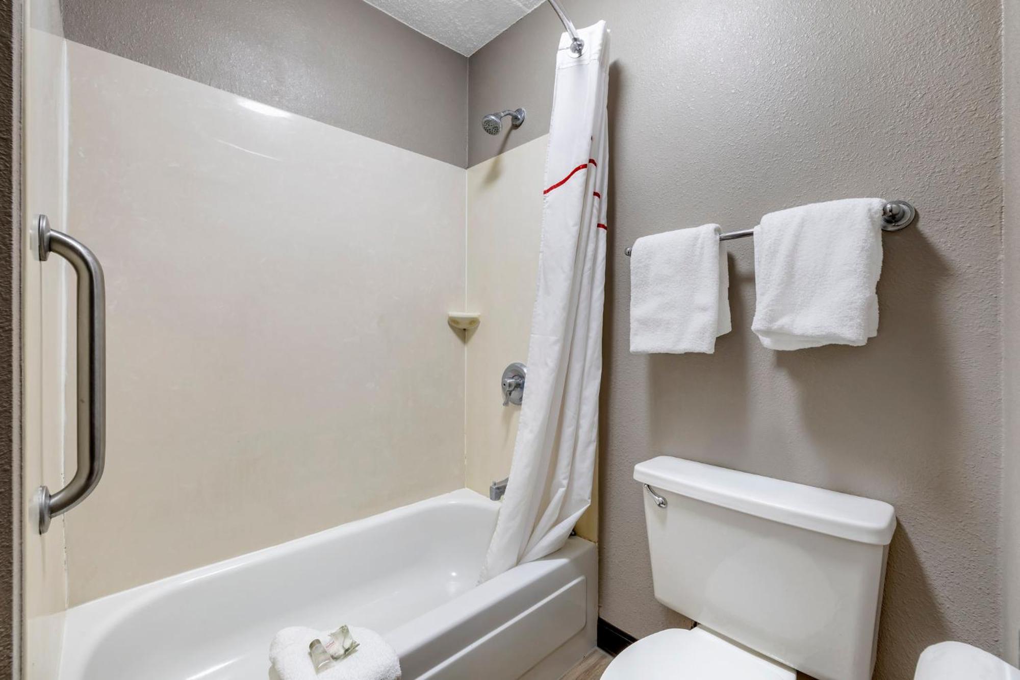 Red Roof Inn Parsippany Dış mekan fotoğraf